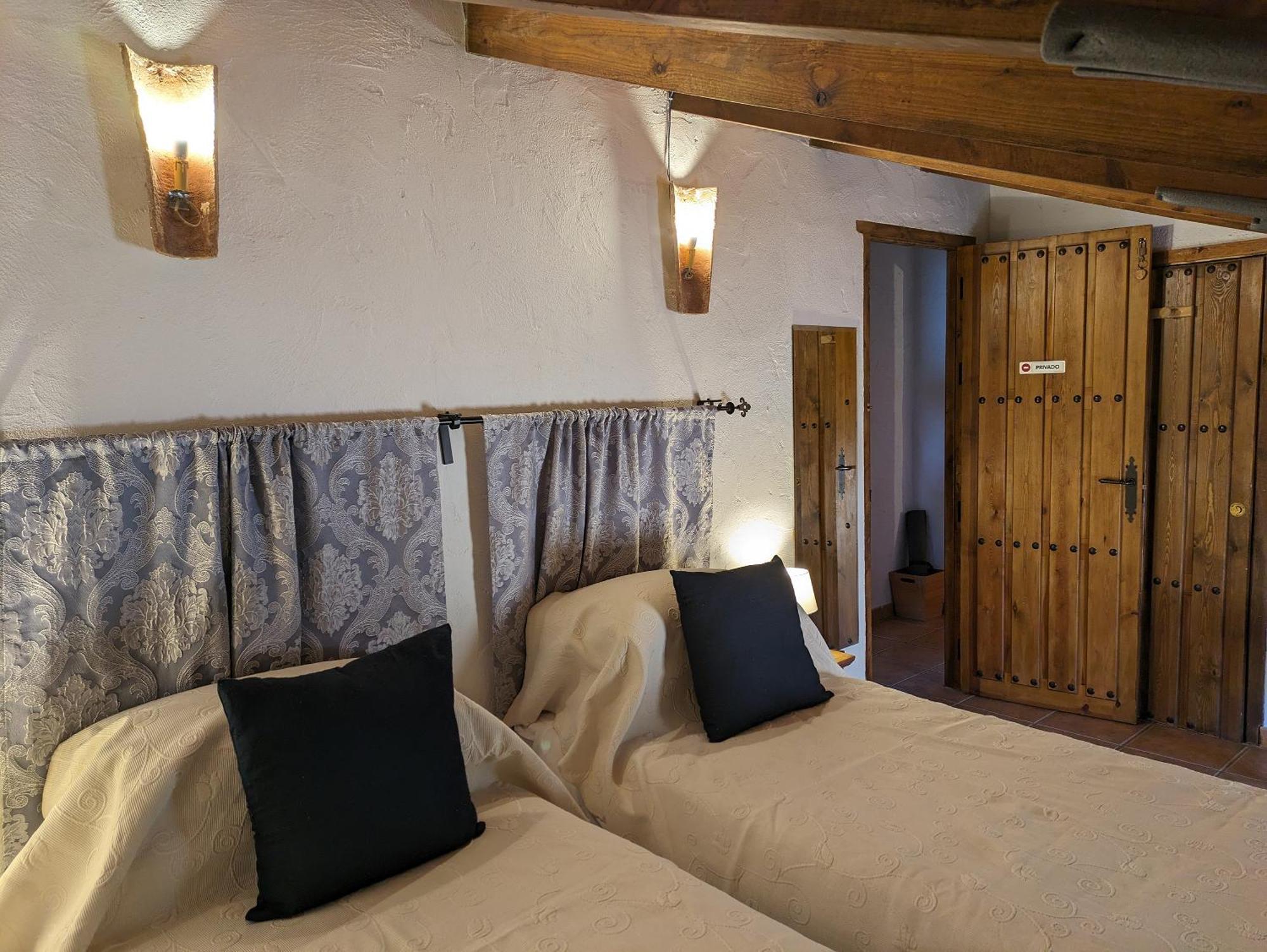 Casa Kisi Cottage, Rural Boutique Bed & Breakfast Colmenar Zewnętrze zdjęcie